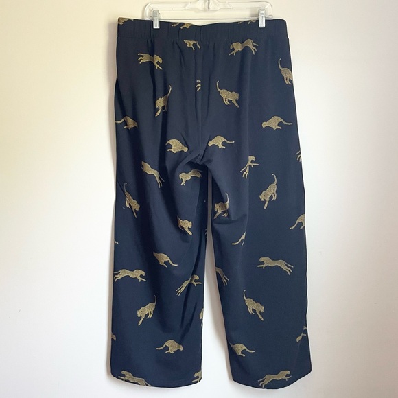 Torrid Pull On Wide Leg Super Soft Fleece Mid Rise Pant Women's 2X - Picture 3 of 10